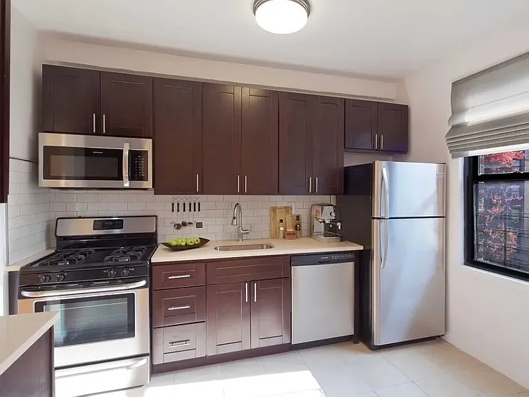 3480 Seymour Ave #2B — Photo 5