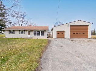 149 School House Rd, Pulaski, PA 16143