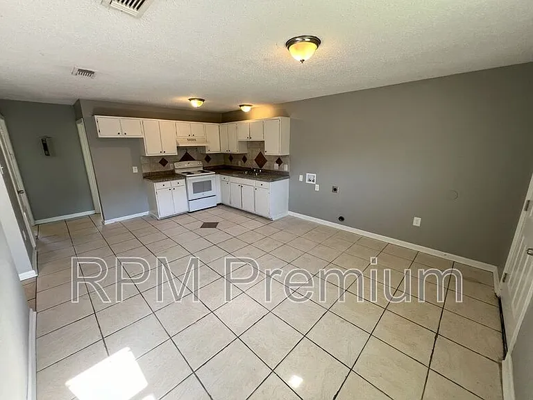 5143 Baker Blvd #C — Photo 5