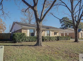 3506 Fairfield Dr, Texarkana, AR 71854