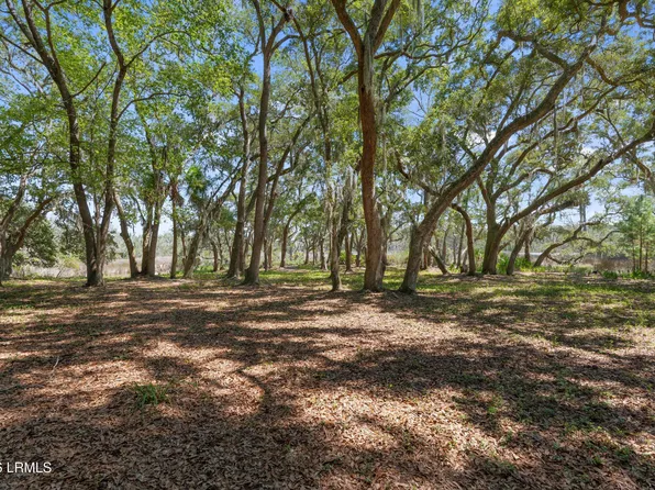 26 Vista Boulevard E, St. Helena Island, SC 29920