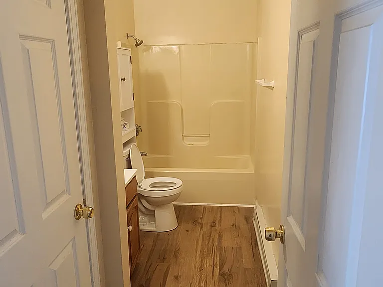 231 N Main St #5 — Photo 11