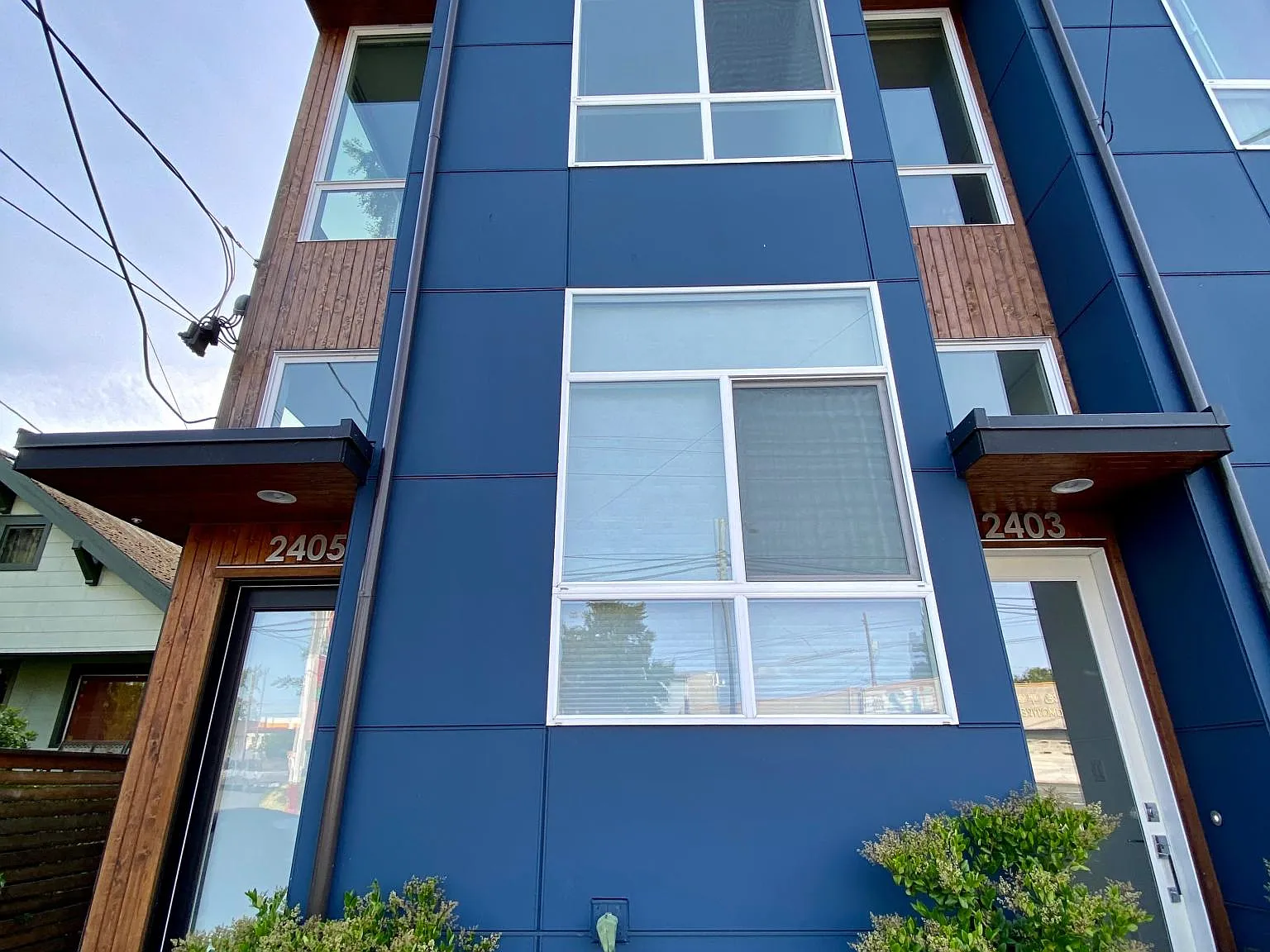 2405 14th Ave S — Photo 2