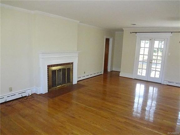 5th image of 2605 Pershing Ave