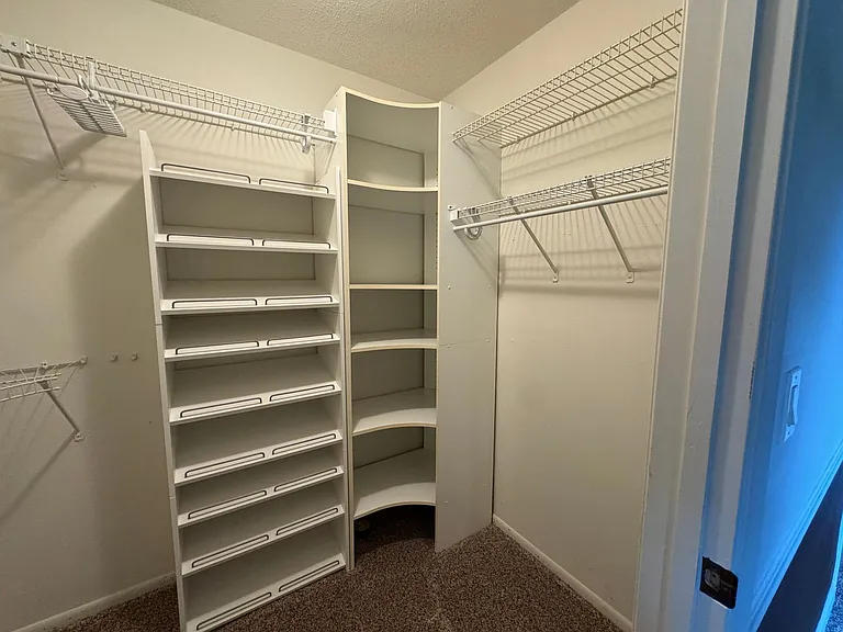 1701 Tower Rd — Photo 37