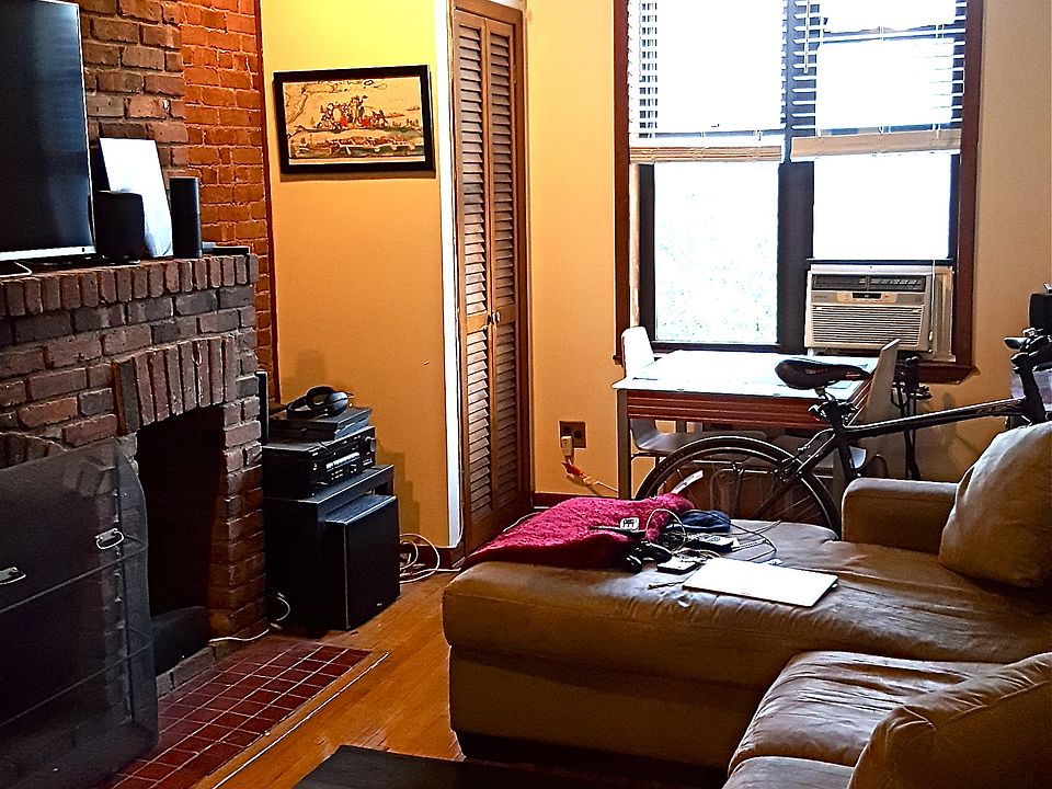 1st image of 112 W 76th St APT 4R