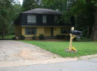 5801 Kay Dr, Norcross, GA 30093