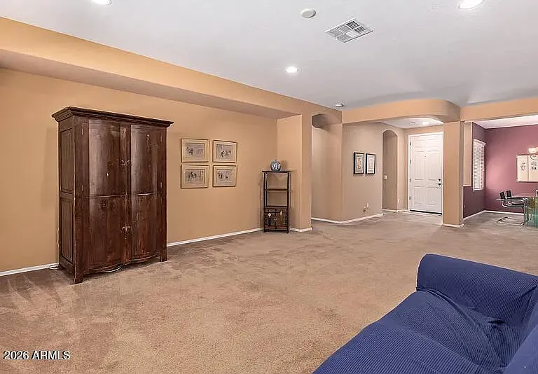 4 bed, 2297 sqft, $3,250 — Photo 4