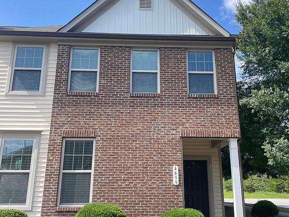 2nd image of 4499 Middletown Dr