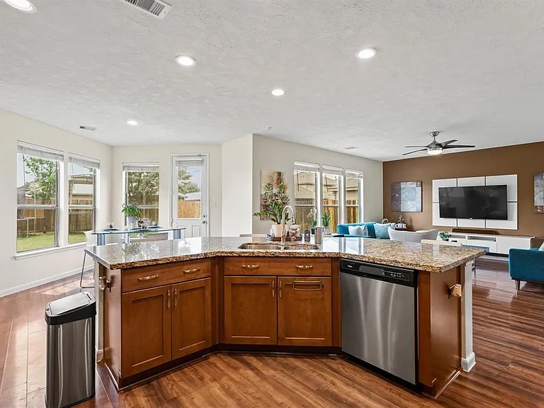 6719 Path Way Ct — Photo 15