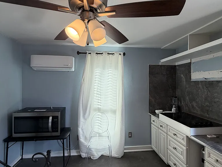 2505 Blue Meadow Dr — Photo 3