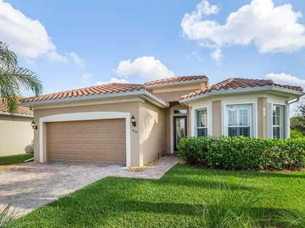 12145 Chrasfield Chase, Fort Myers, FL 33913