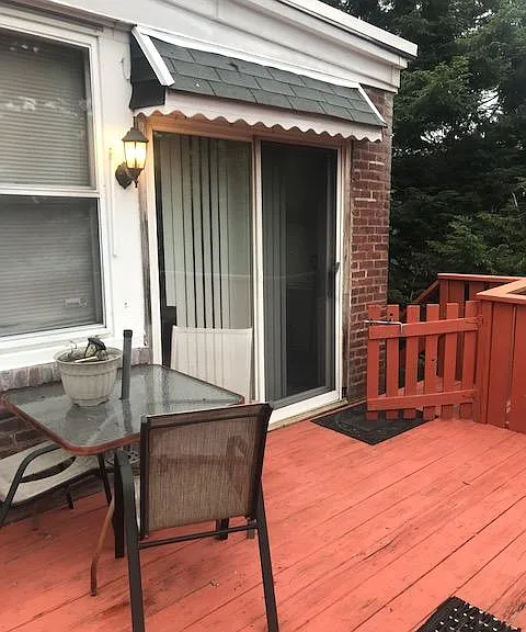 E Cheltenham Ave — Photo 19