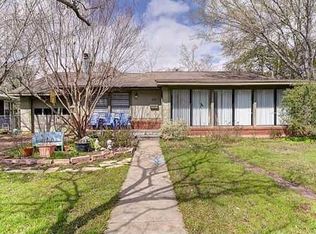1108 Edgewood Dr, Bryan, TX 77802