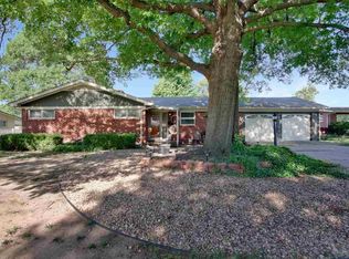 2463 N Perry Ave, Wichita, KS 67204