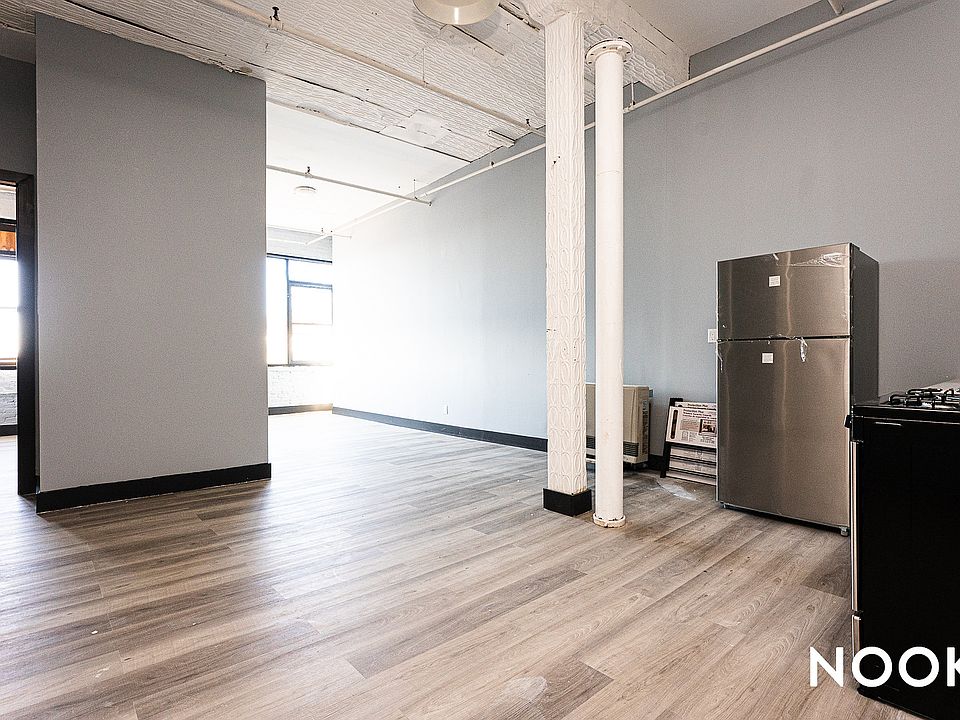 1st image of 1085 Willoughby Ave #304