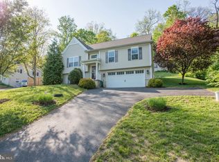 528 Betty Ln, Columbia, PA 17512