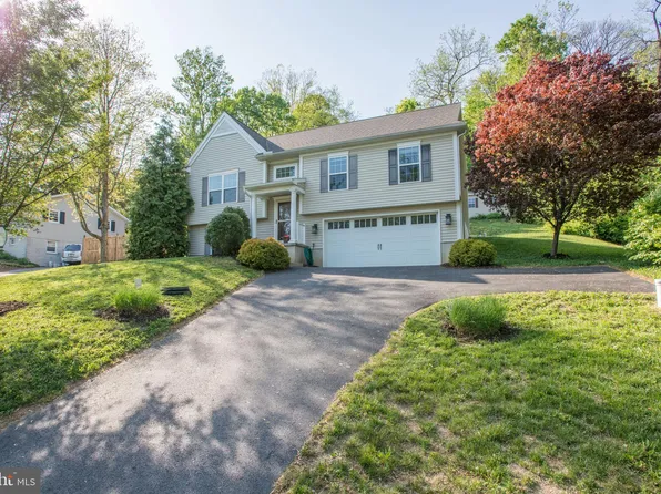 528 Betty Ln, Columbia, PA 17512
