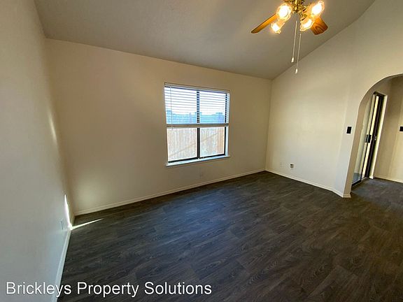 2nd image of 5240 Esperanza Ct NW