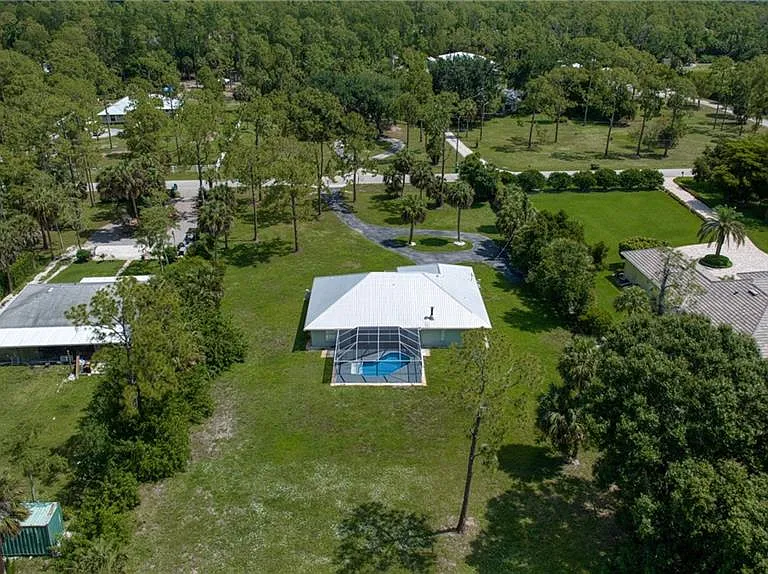 4160 5th Ave SW — Photo 46