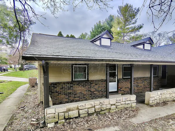4402 Pinebrook Ct, Dayton, OH 45458