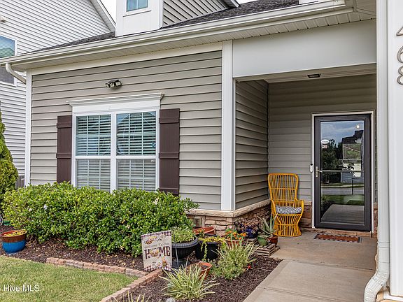 3rd image of 468 Lakemont Drive