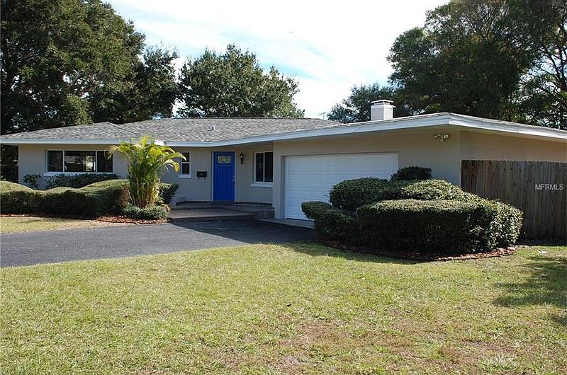 1st image of 1725 Golf View Dr