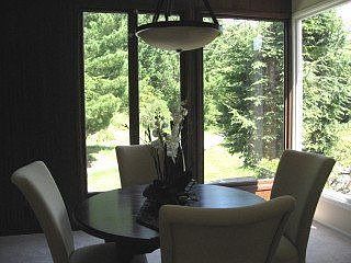4th image of 8 Westpark Dr