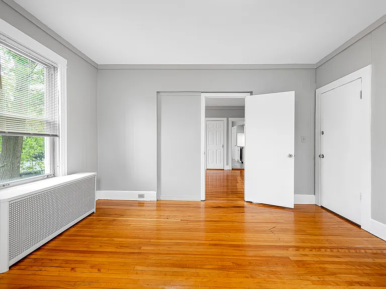 51 King Philip Rd #1 — Photo 3