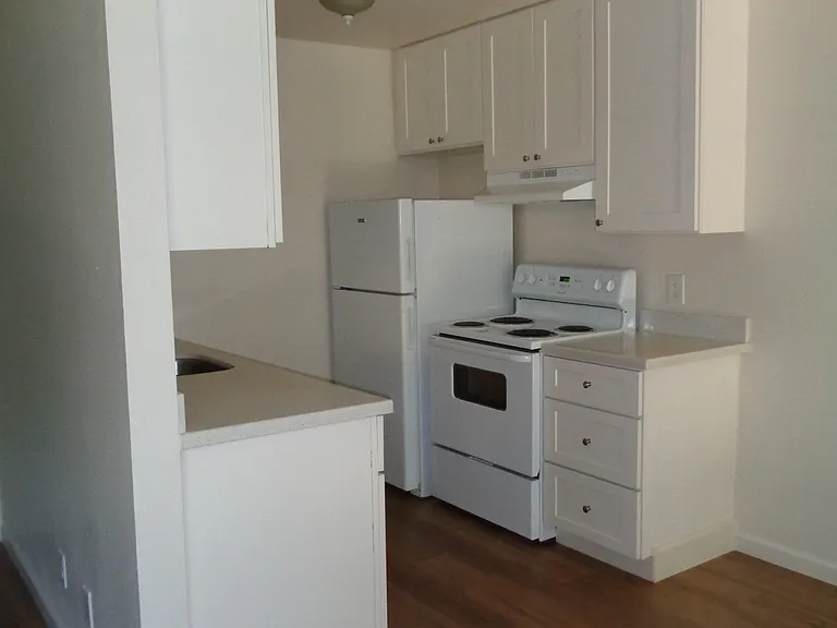 Pine Grove Terrace- A place to call home — Photo 33