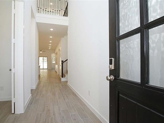 5th image of 17351 Merigold Heights Dr