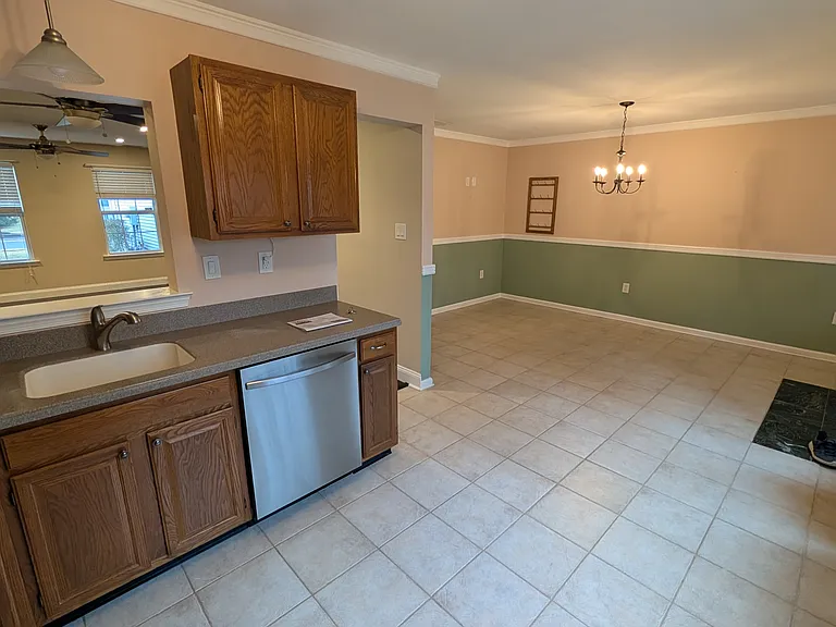 228 Birch Hollow Dr — Photo 22