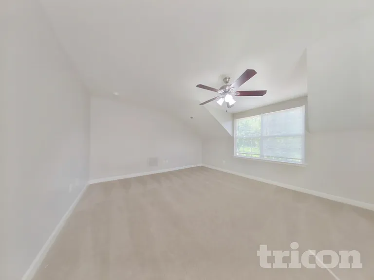 8326 Knapp Ct — Photo 18