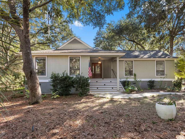 2549 Clear Marsh Rd, Johns Island, SC 29455