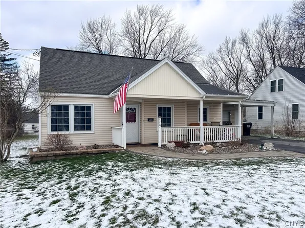 117 Traister Dr, Liverpool, NY 13088