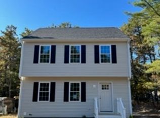 15 Cardinal Ave, Wareham, MA 02571