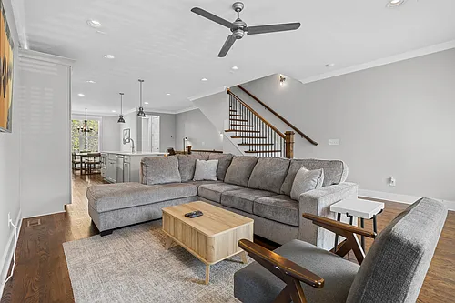 1815 Ridley Blvd Photo 1