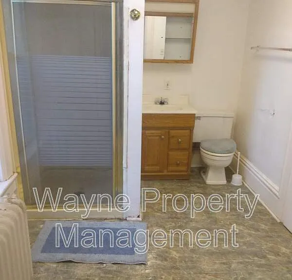 744 1st St #4 — Photo 7