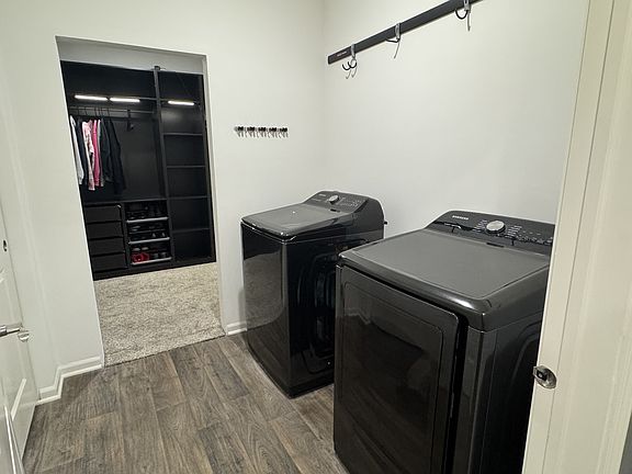 4th image of 7528 W 105th Ave