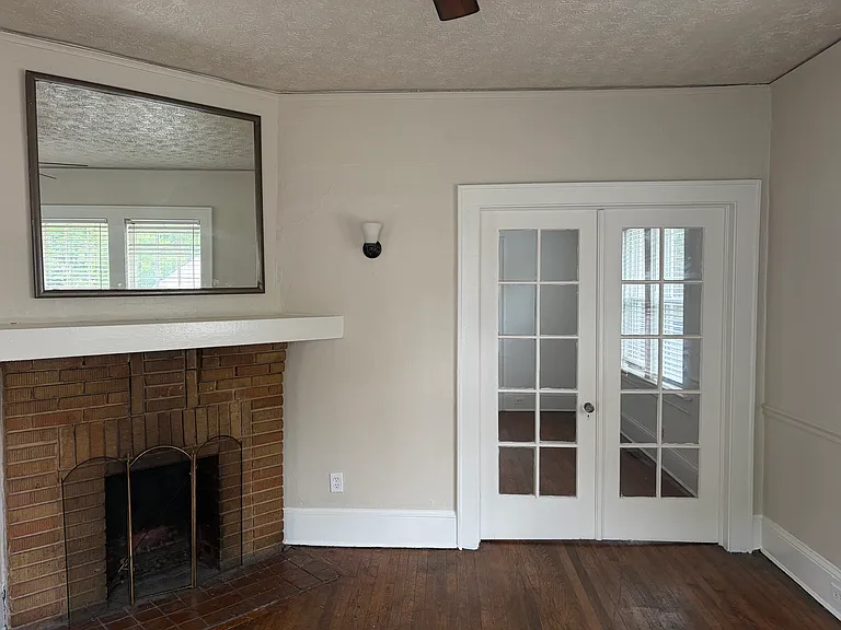 3130 Church St — Photo 3