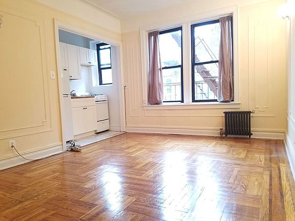 2nd image of 4141 46th St APT 6D