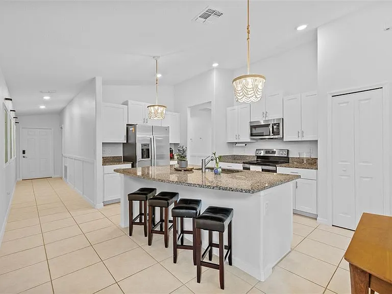5554 Blue Azure Dr — Photo 13