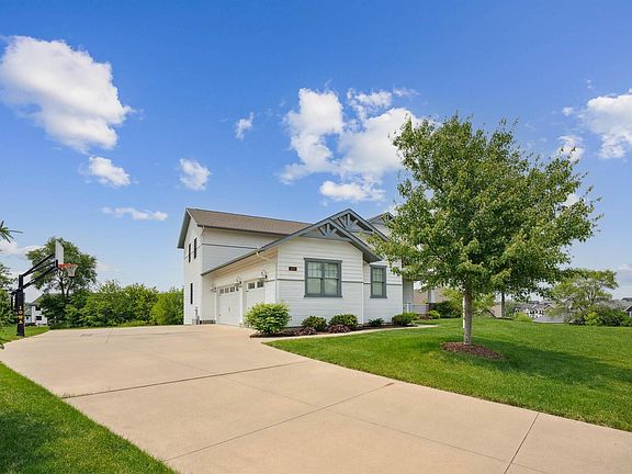2nd image of 4691 Hidden Lake Ct