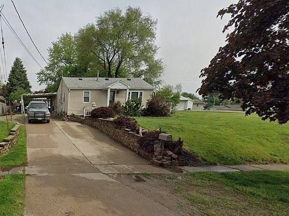 1013 3rd Ave W