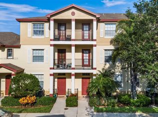1948 SE High Springs Dr #1948, Pt Saint Lucie, FL 34952