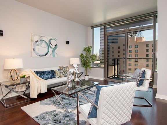 4th image of 38 N Almaden Blvd Unit 816