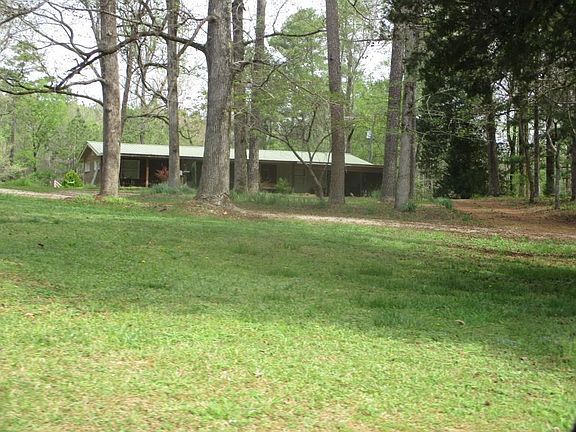 3rd image of 847 Pine Ridge Rd