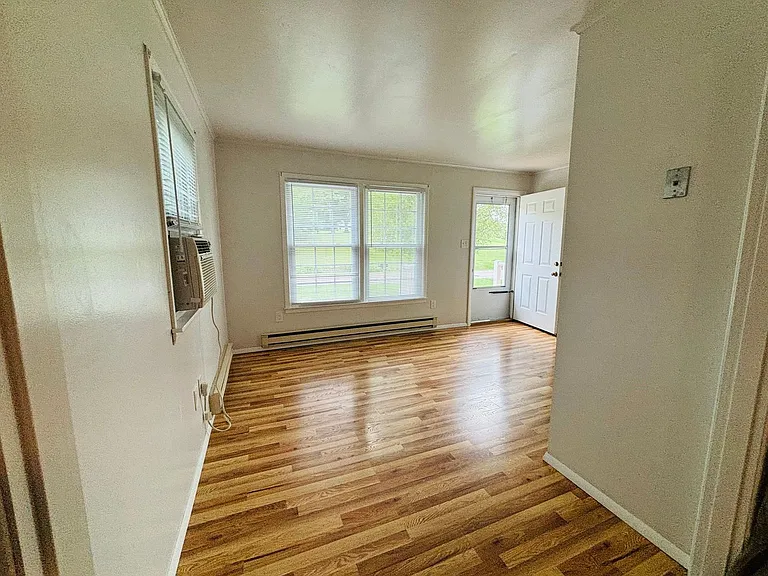 922 Country Acres Rd — Photo 11
