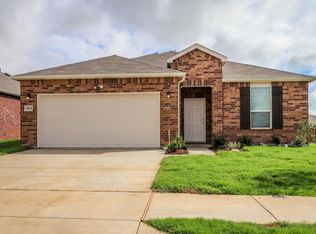 7409 Charbray Rd, Fort Worth, TX 76131