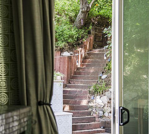 5th image of 2180 Laurel Canyon Blvd
